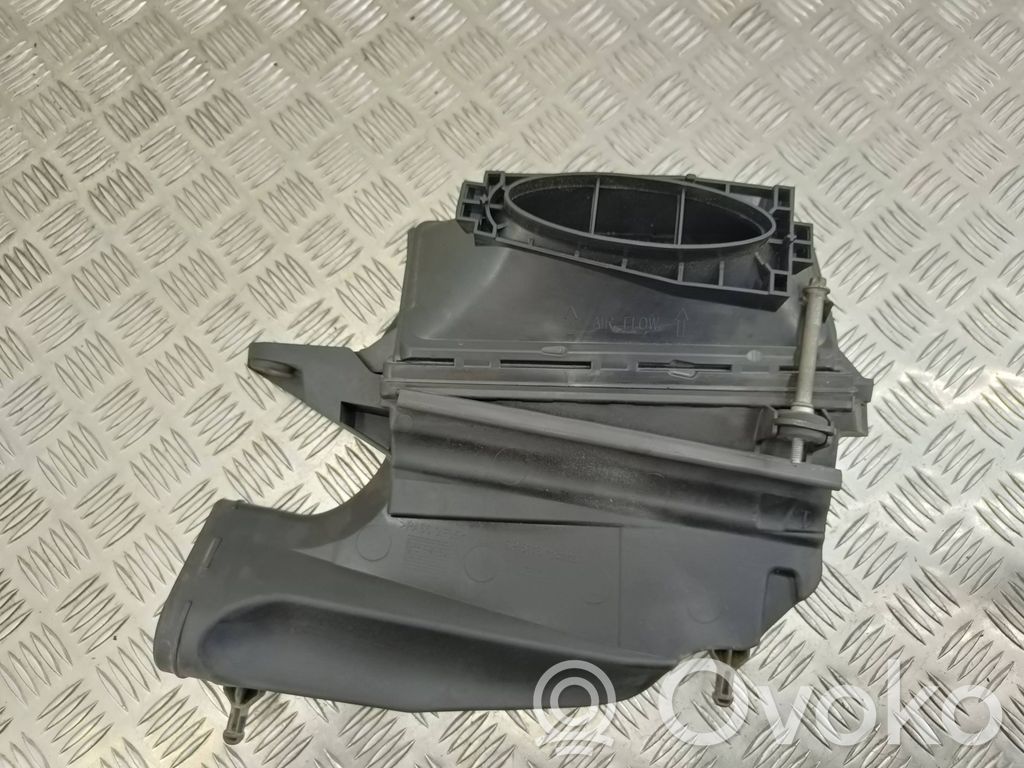 Mercedes-Benz E W212 Obudowa filtra powietrza 