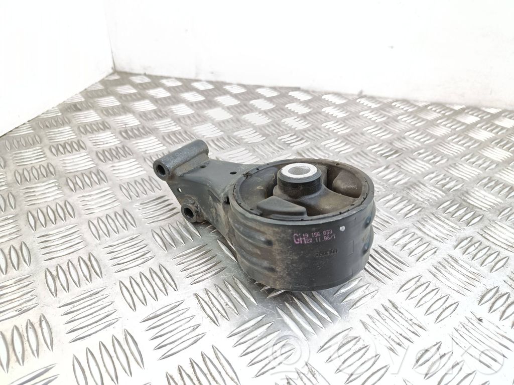Opel Vectra C Engine mount bracket 