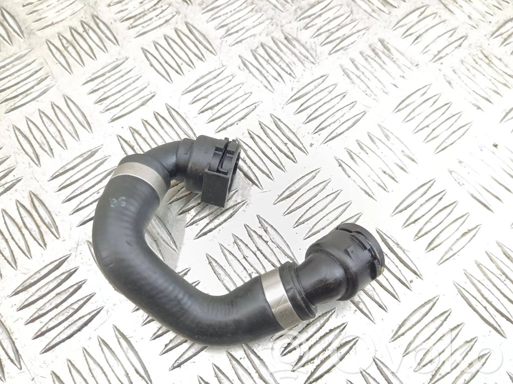 BMW 7 F01 F02 F03 F04 Engine coolant pipe/hose 