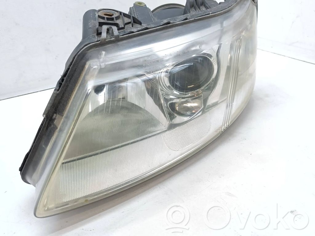 Headlight/headlamp   155819