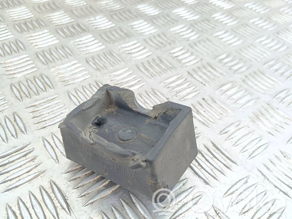 Opel Signum Jacking socket point 