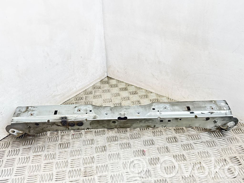 Opel Insignia A Panel mocowania chłodnicy / góra 