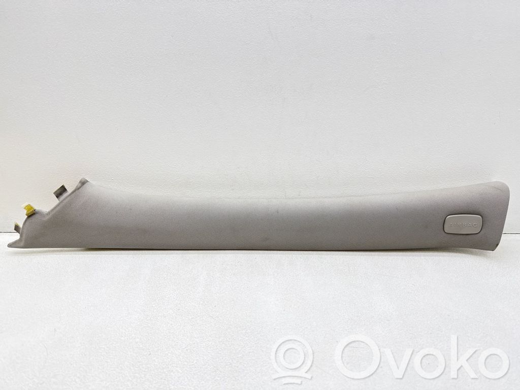 Osłona słupka szyby przedniej / A   A2216908525