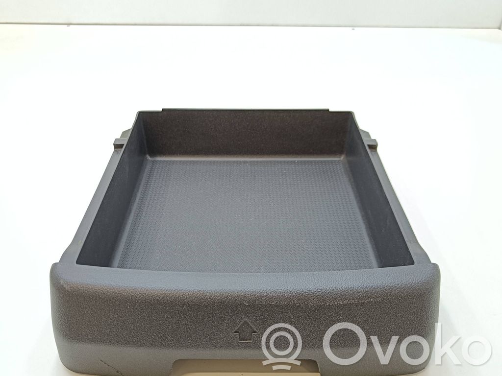 Opel Antara Glove box 