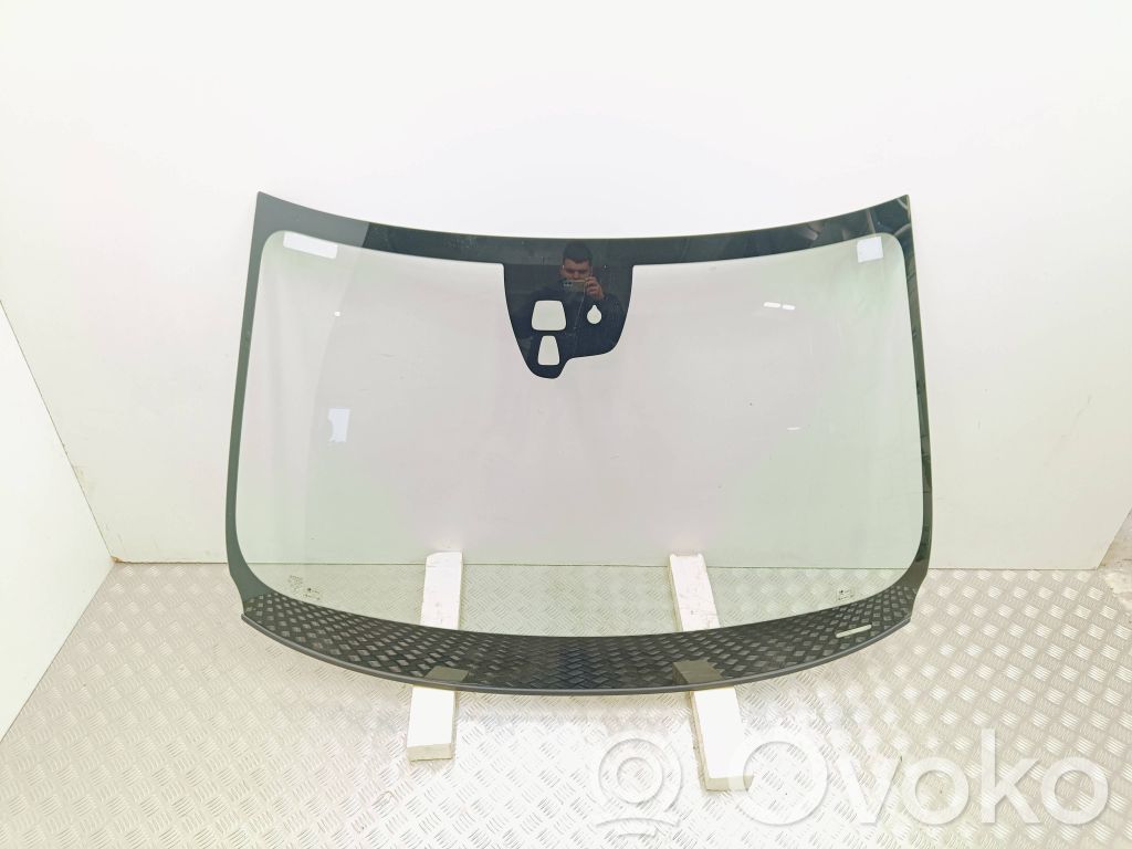 Front windscreen/windshield window   43R00342