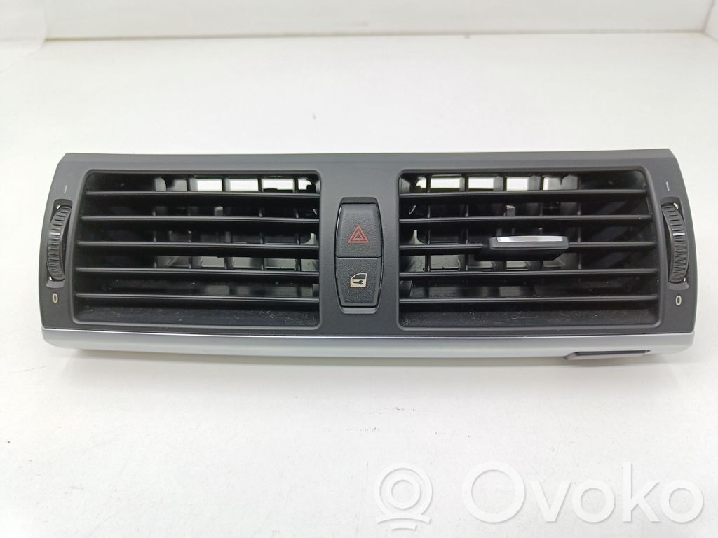 BMW X5 E70 Centrinės oro grotelės 