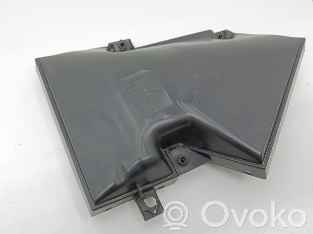 Cabin air micro filter cap   6945575,10834110