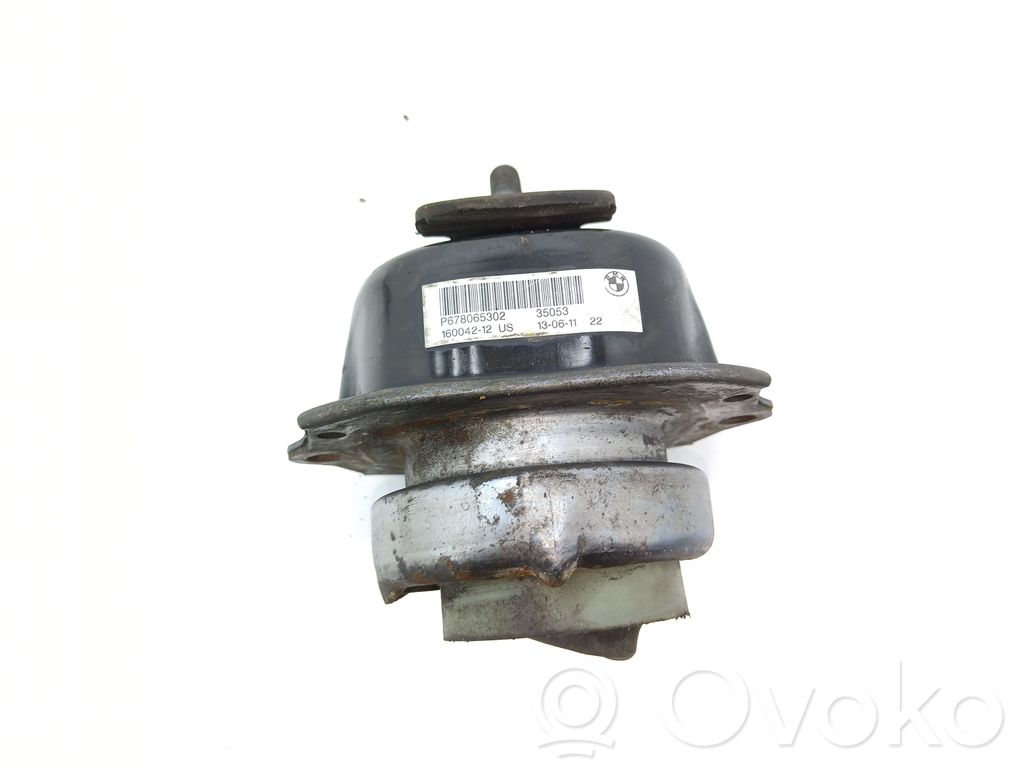 BMW X5 E70 Engine mount bracket 