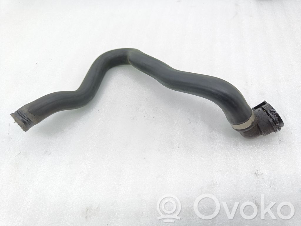 BMW X5 E70 Engine coolant pipe/hose 