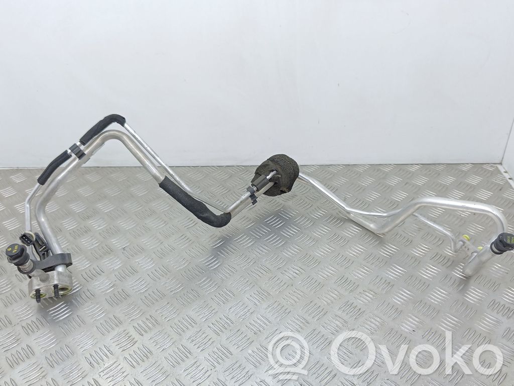 Volvo XC60 Conductă/furtun aer condiționat (A/C) 