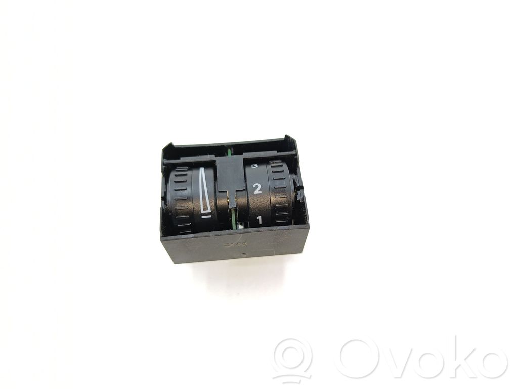 Volkswagen Caddy Headlight level height control switch 