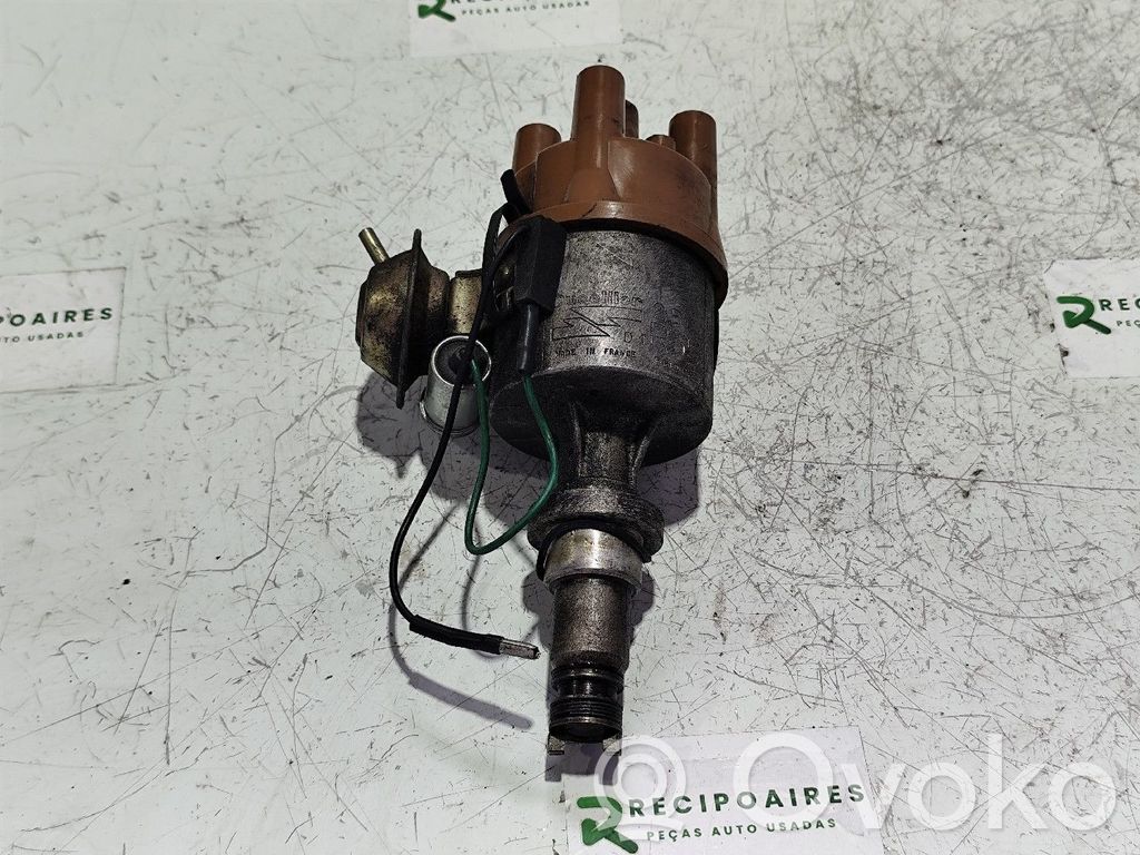 Renault Clio I Zündverteiler 