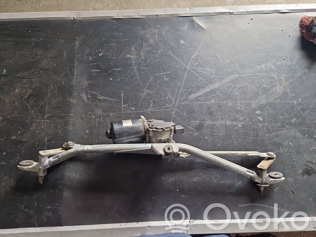 Audi A4 S4 B5 8D Silniczek wycieraczek szyby przedniej / czołowej 