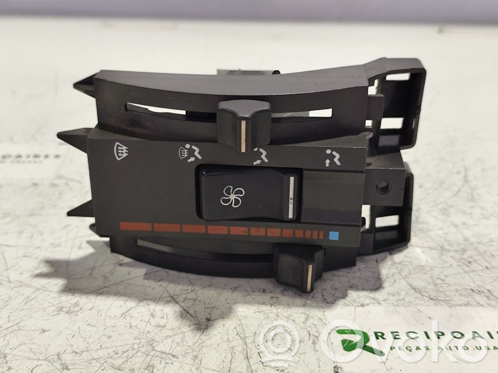 Renault 5 Climate control unit 