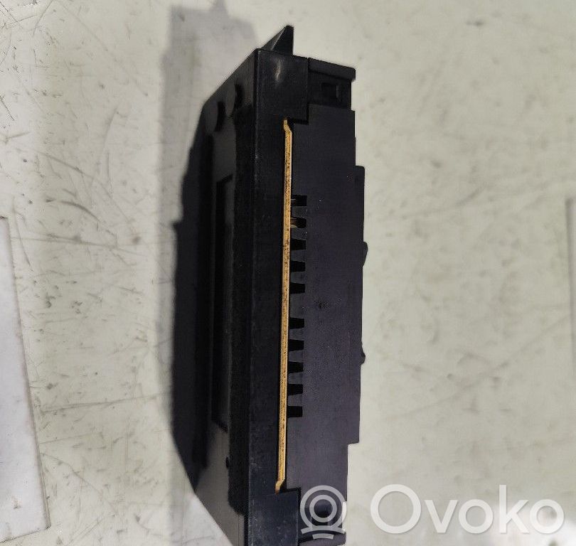 Peugeot 306 Screen/display/small screen 