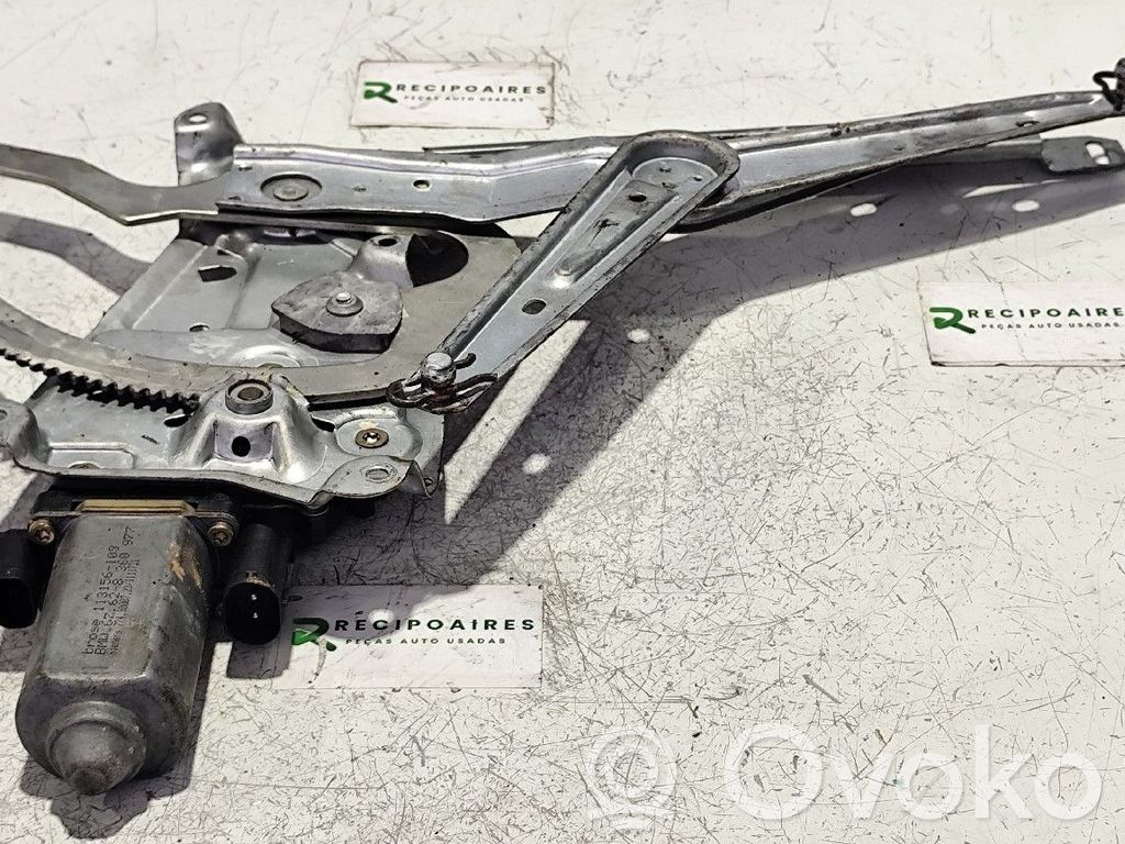 Front window lifting mechanism without motor   67628360977,113156103