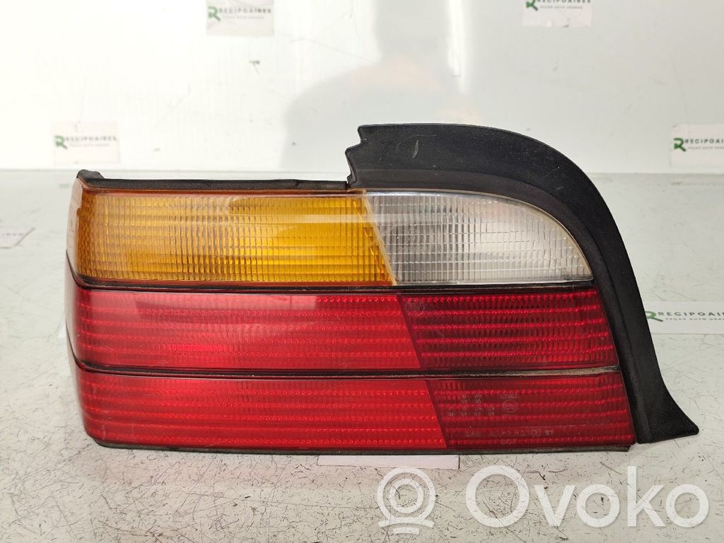 BMW 3 E36 Tailgate rear/tail lights 