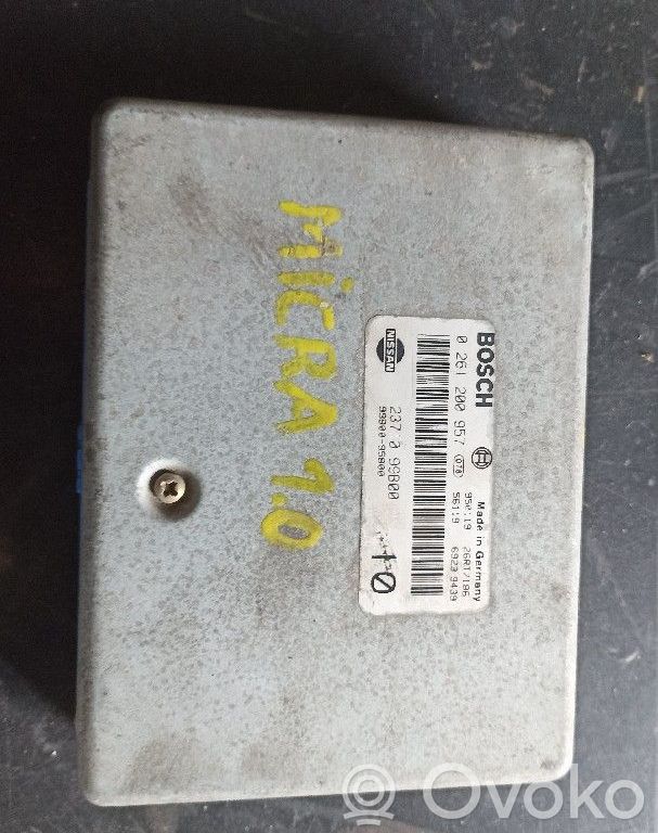 Engine control unit/module   0261200957,2371099B00,BOSCH