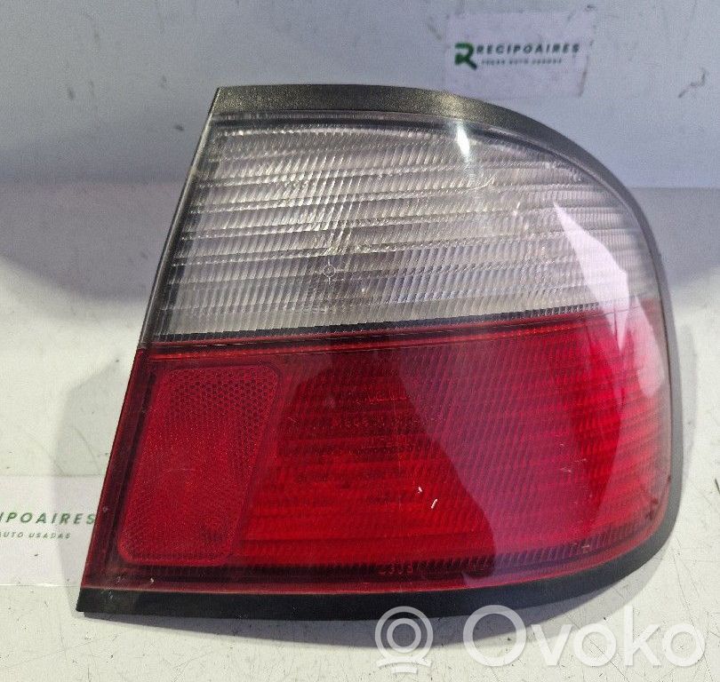 Nissan Primera Lampa tylna 