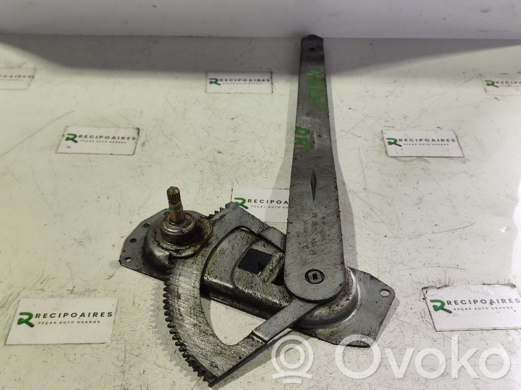 Front window lifting mechanism without motor   95VBV23200AB