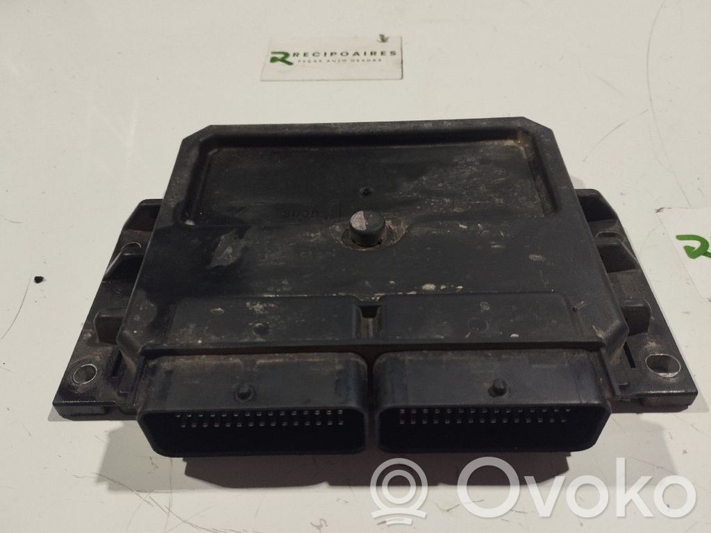Renault Kangoo I Engine control unit/module 