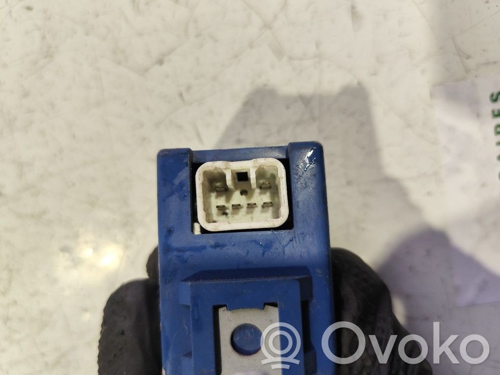Toyota Corolla E110 Module confort 