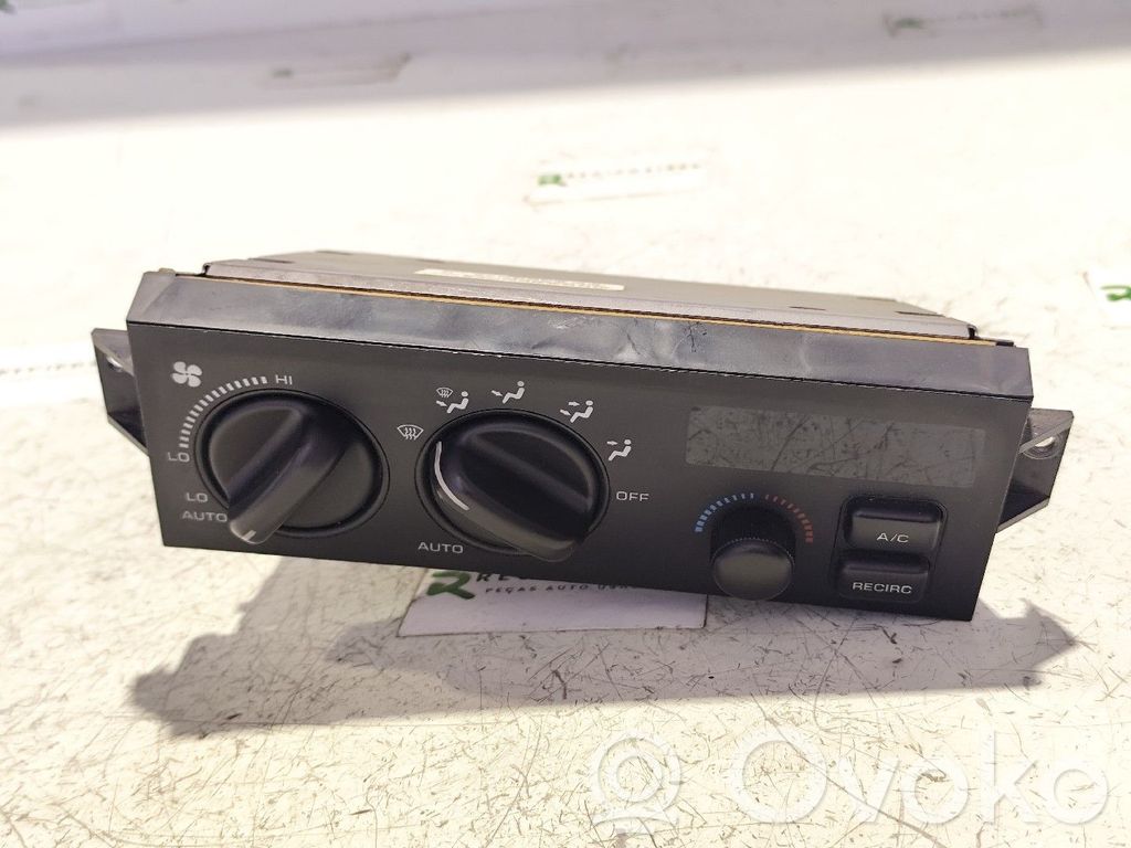 Jeep Cherokee Climate control unit 