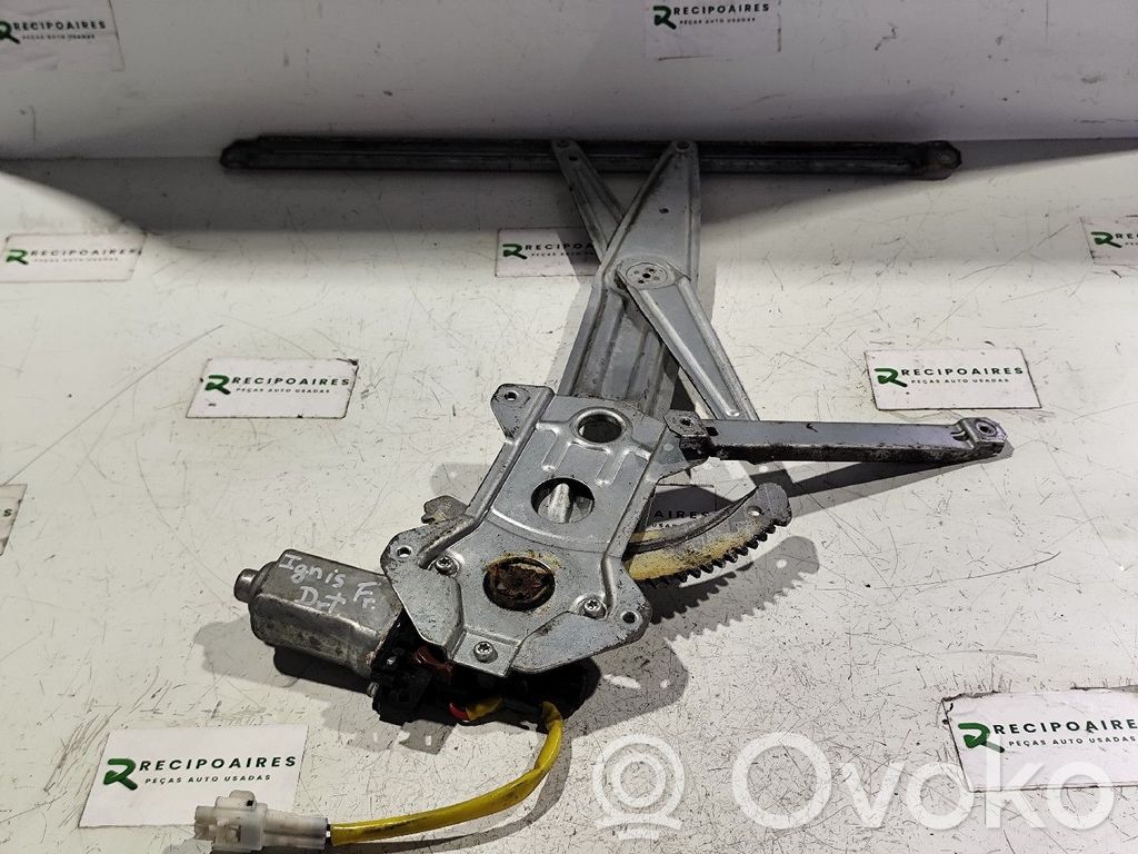 Suzuki Ignis Front window lifting mechanism without motor 