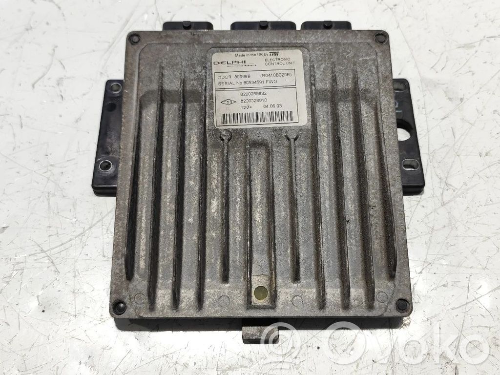 Engine control unit/module   8200259832,8200326910