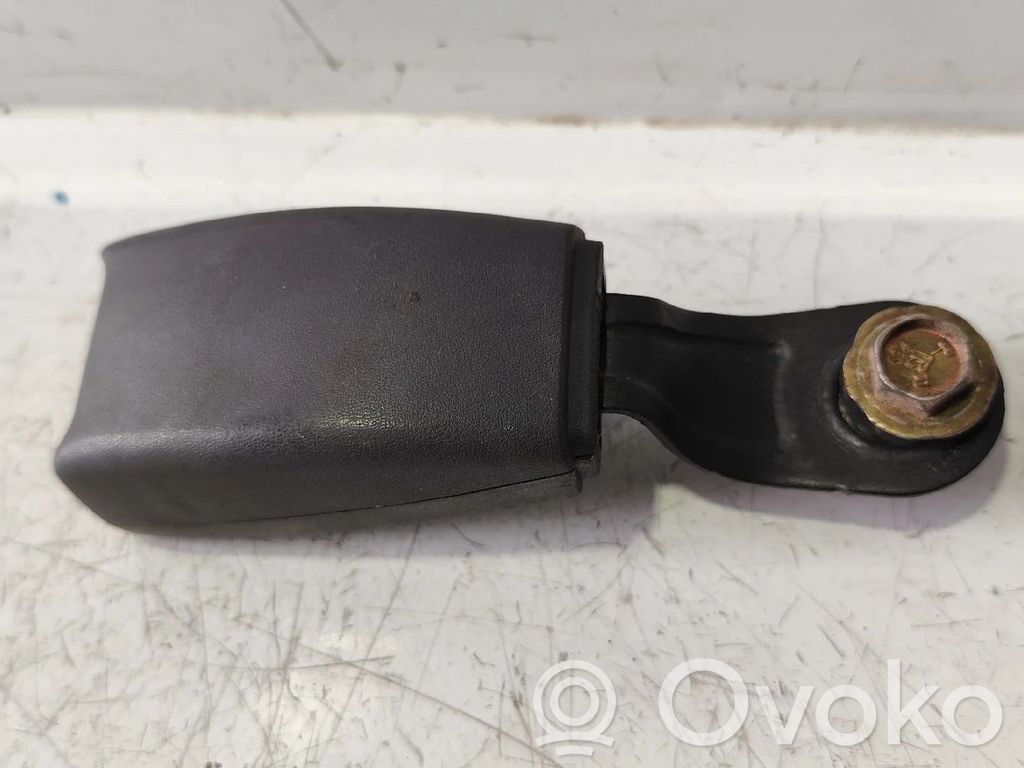 Toyota Corolla E100 Hebilla del cinturón delantero 