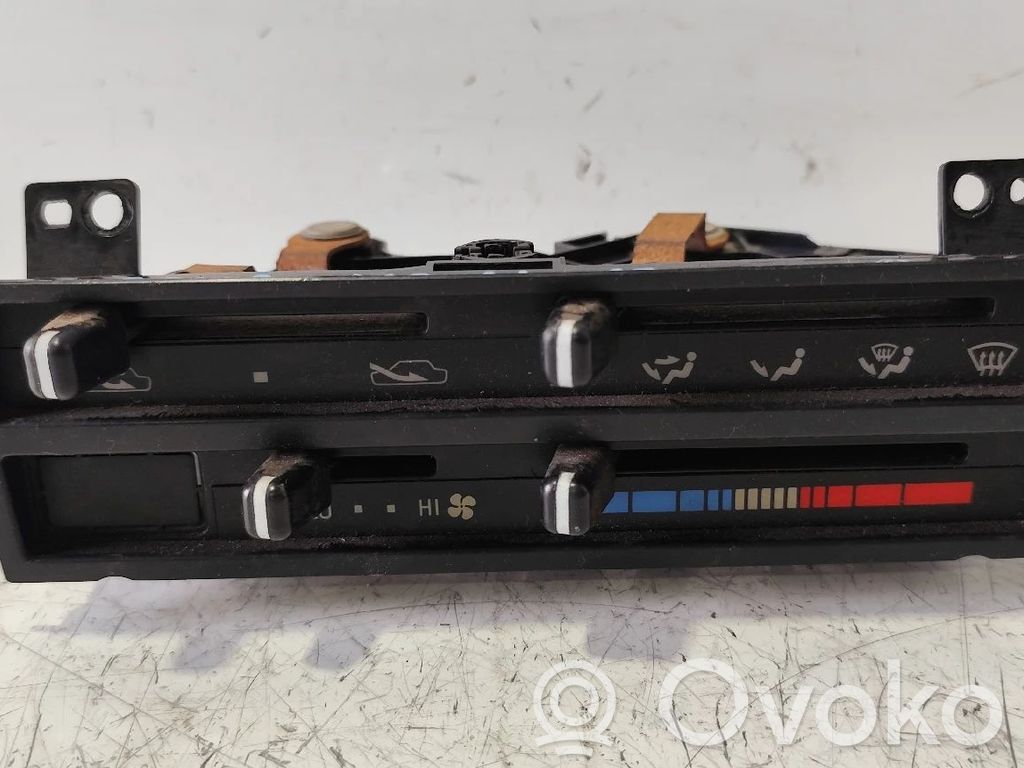 Climate control unit   1559112111
