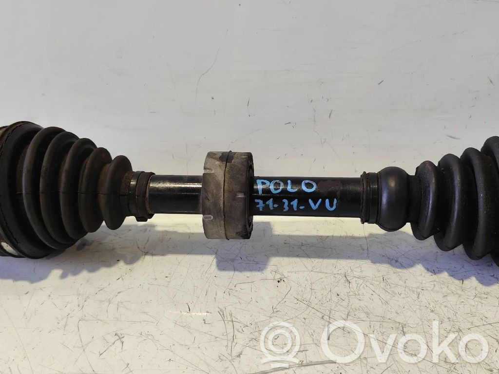 Volkswagen Polo IV 9N3 Priekinis pusašis 