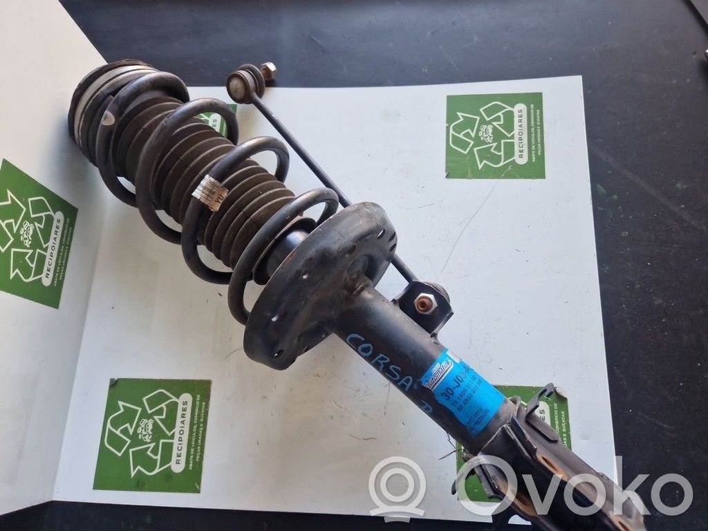 Opel Corsa D Amortyzator przedni 