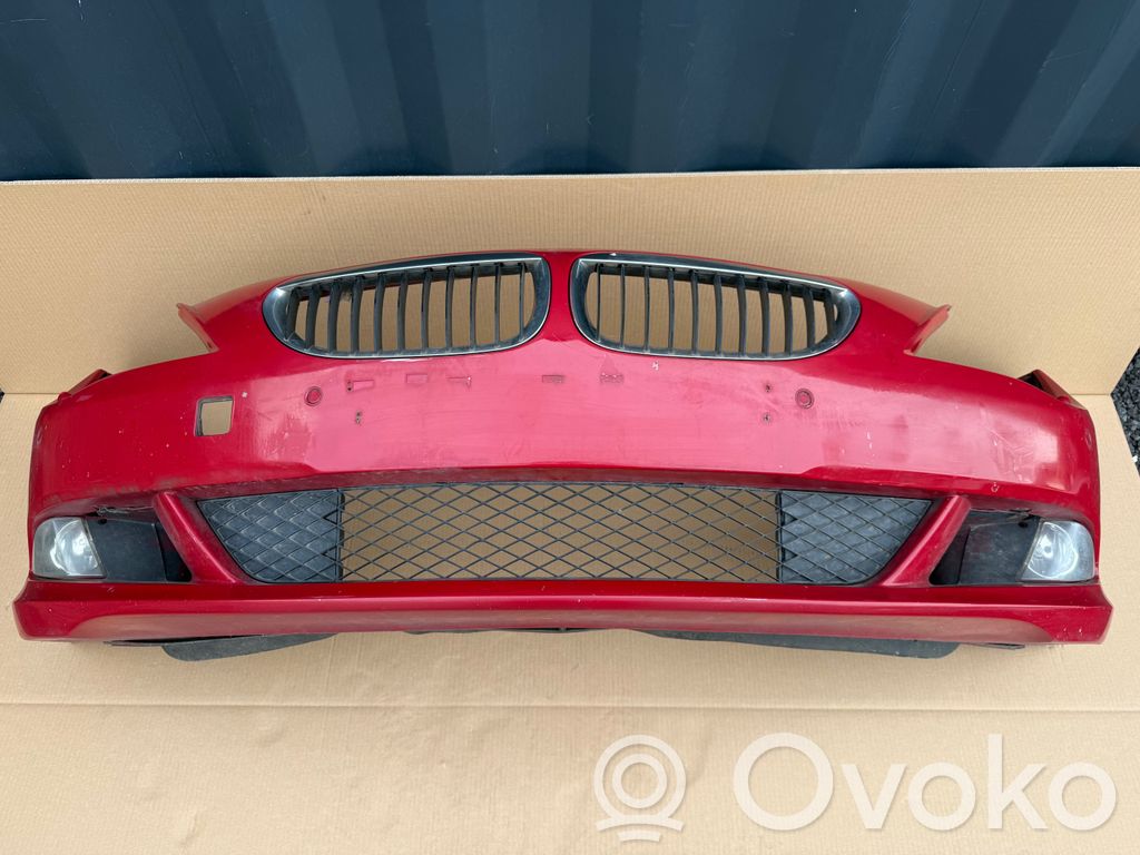 BMW 6 E63 E64 Priekinis bamperis 