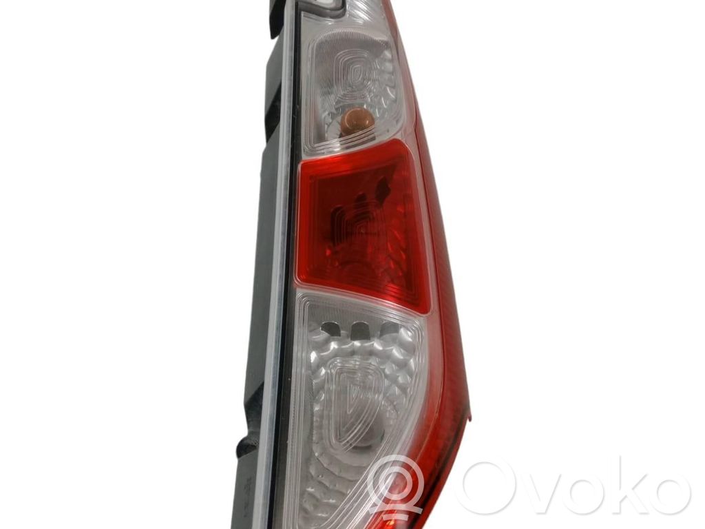 Renault Kangoo II Luz trasera/de freno 