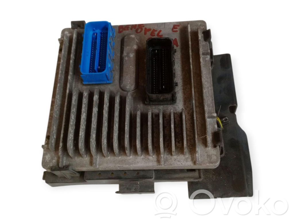 Opel Corsa E Engine control unit/module 