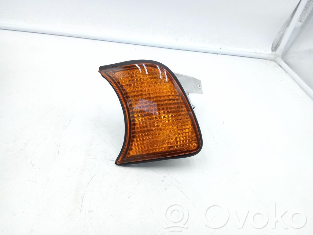 BMW 5 E34 Front fender indicator light 