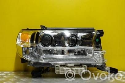 Toyota Land Cruiser (J200) Faro/fanale 