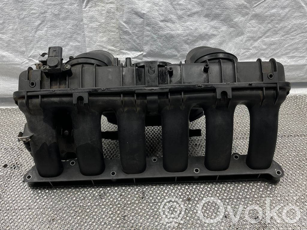 Intake manifold   PA6GF30,4417283,93198844,93857961