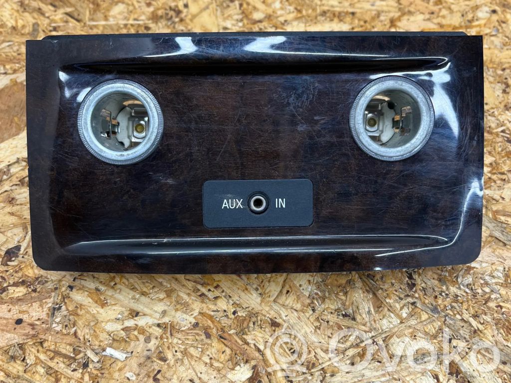 BMW 5 E60 E61 Pridegėjo apdaila (galinio) 