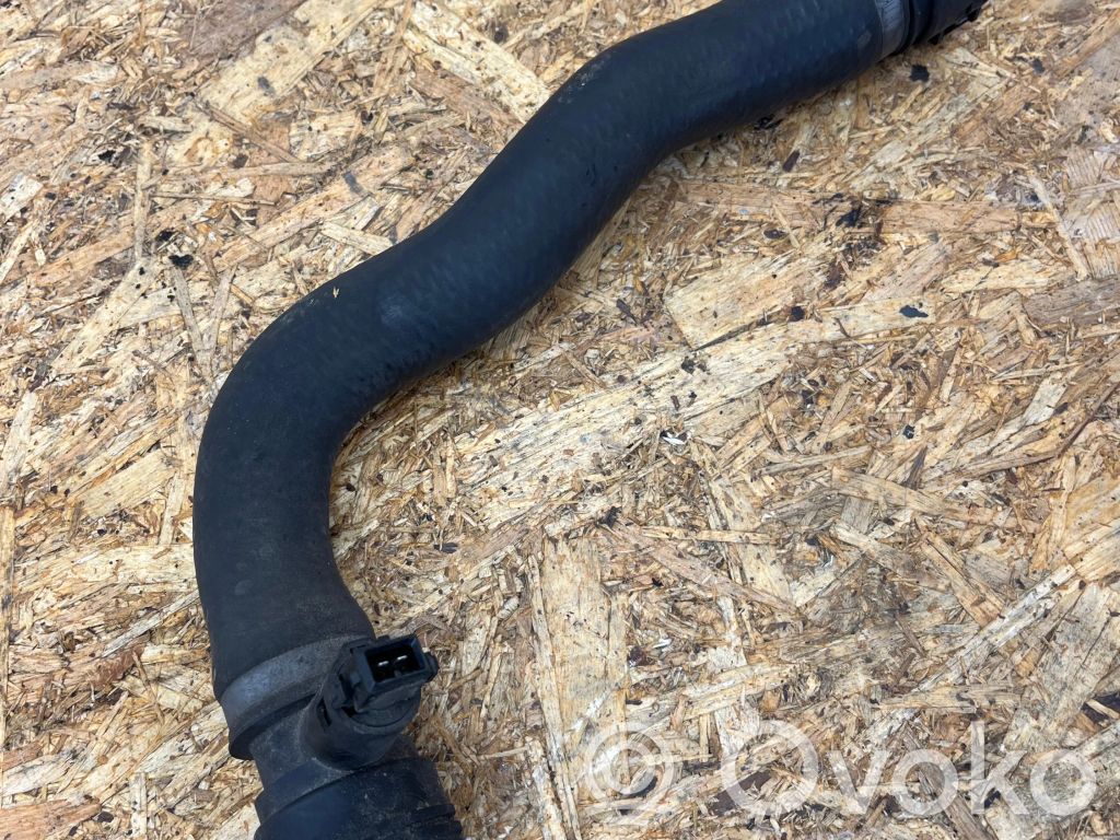BMW 7 E65 E66 Engine coolant pipe/hose 