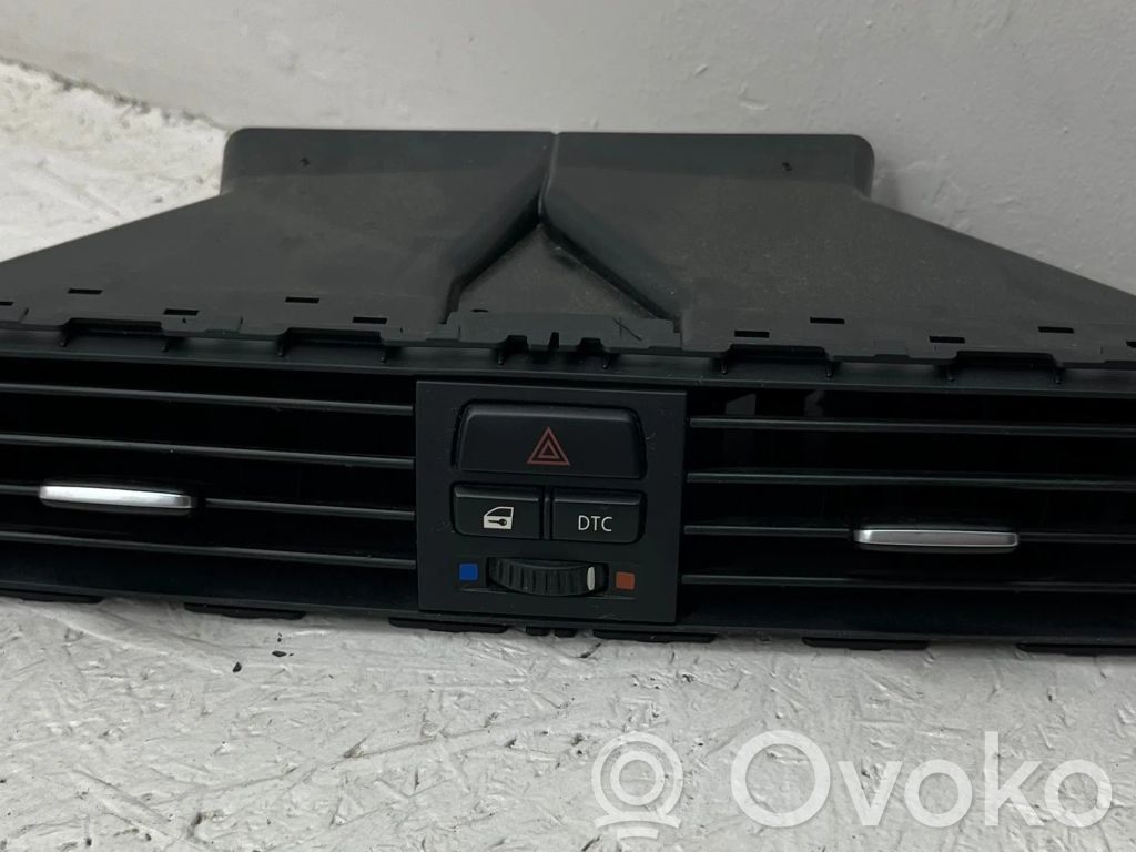 Rejilla de ventilación central del panel   642291304589,14482110