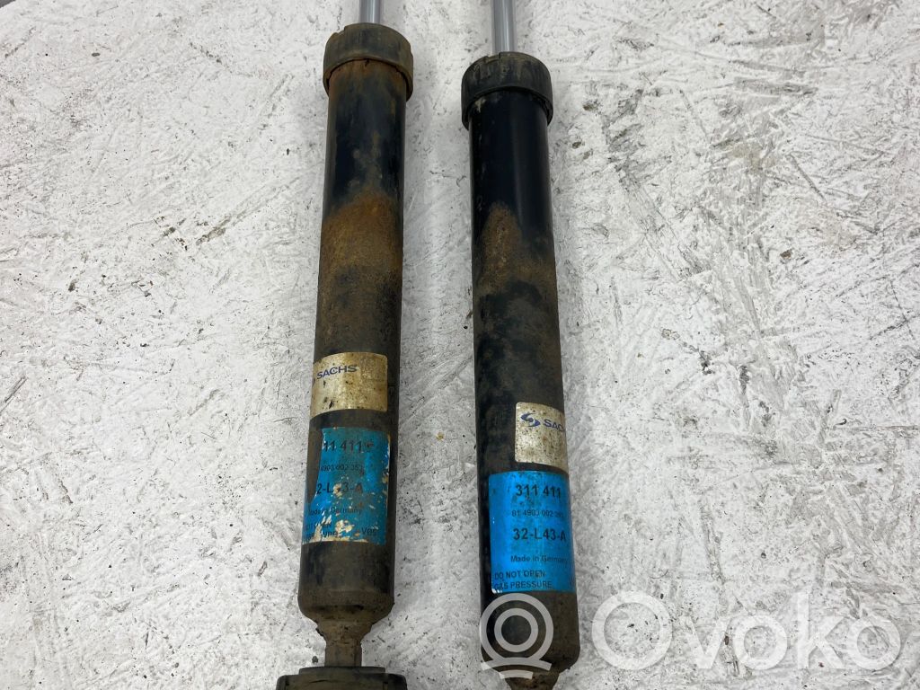 Rear shock absorber/damper