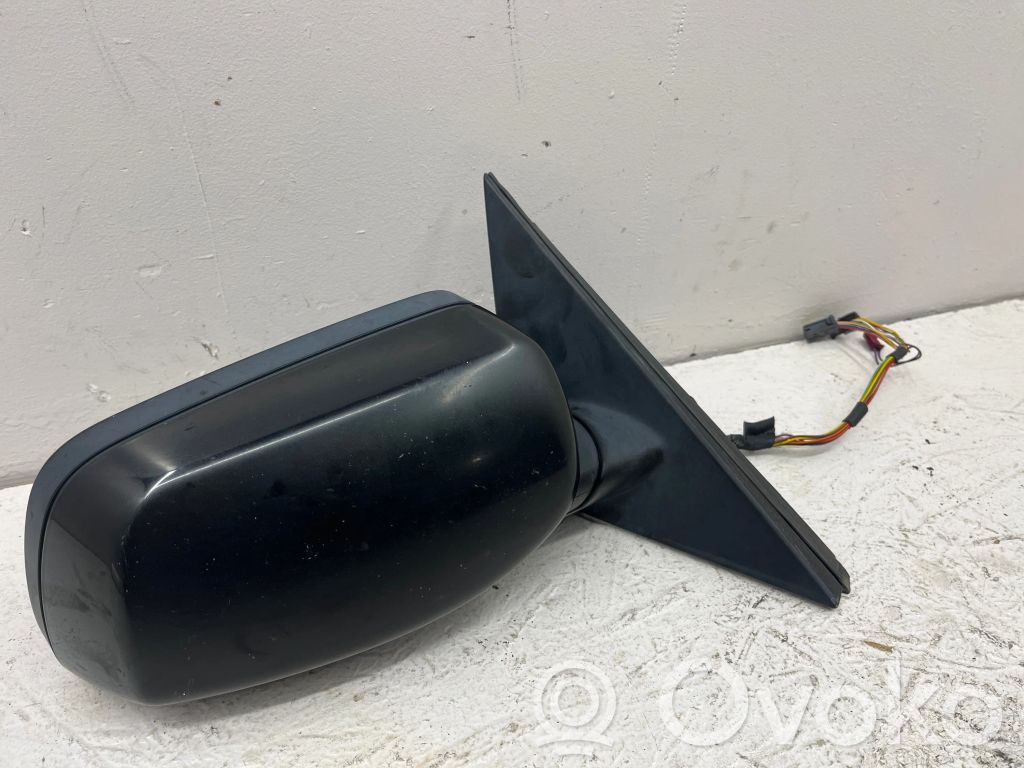 Front door electric wing mirror   E1010748