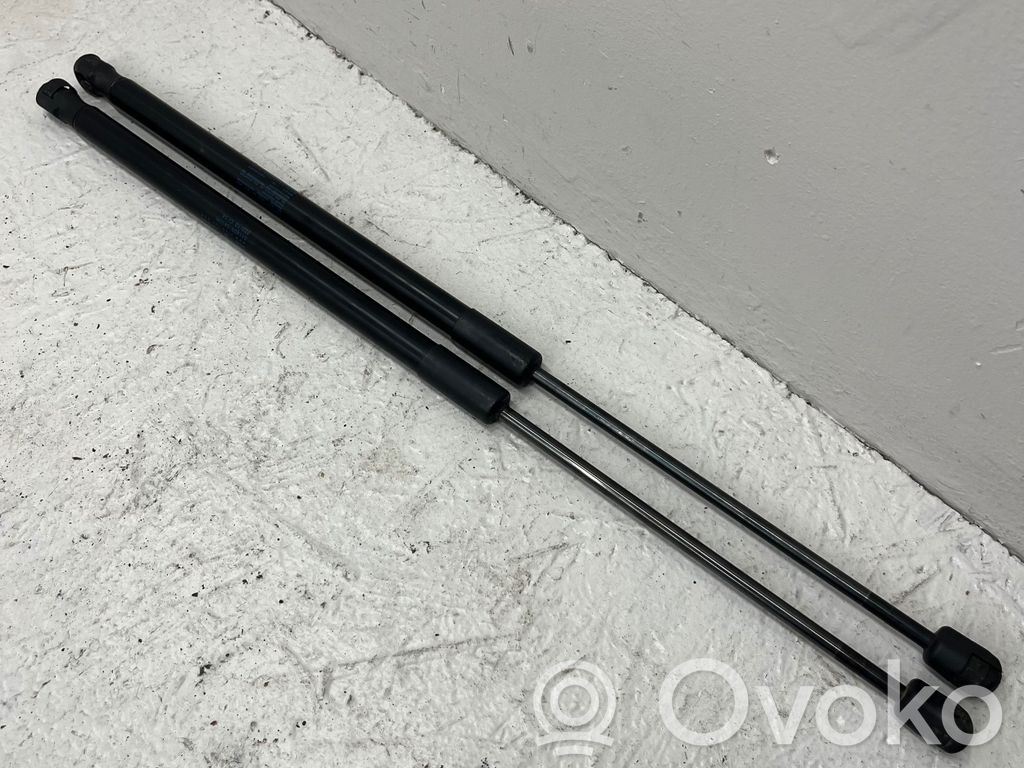 BMW 3 E90 E91 Tailgate/trunk strut/damper 