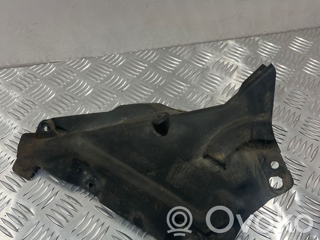 BMW 3 E90 E91 Priekinės važiuoklės dugno apsauga 