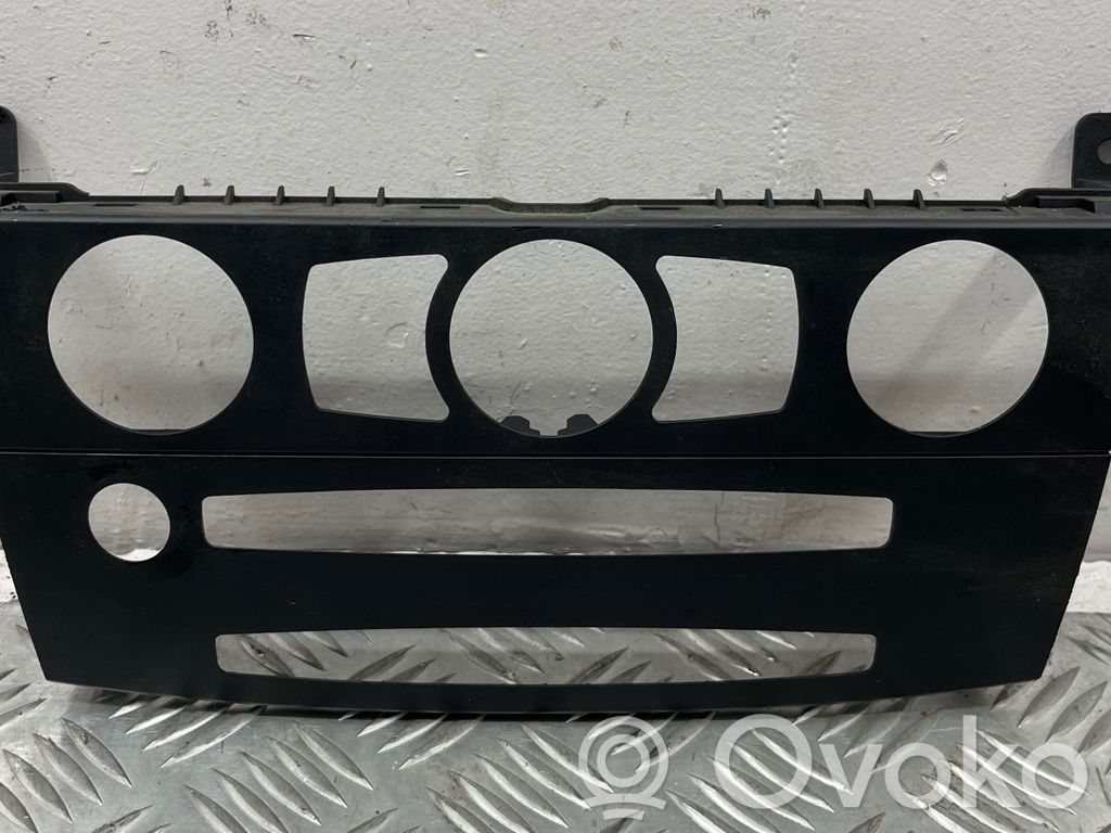 BMW 5 E60 E61 Klimato kontrolės/ pečiuko kontrolės apdaila 