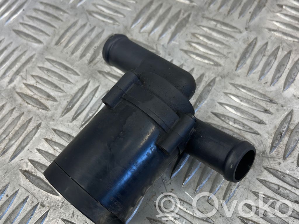 Water pump   9031200B