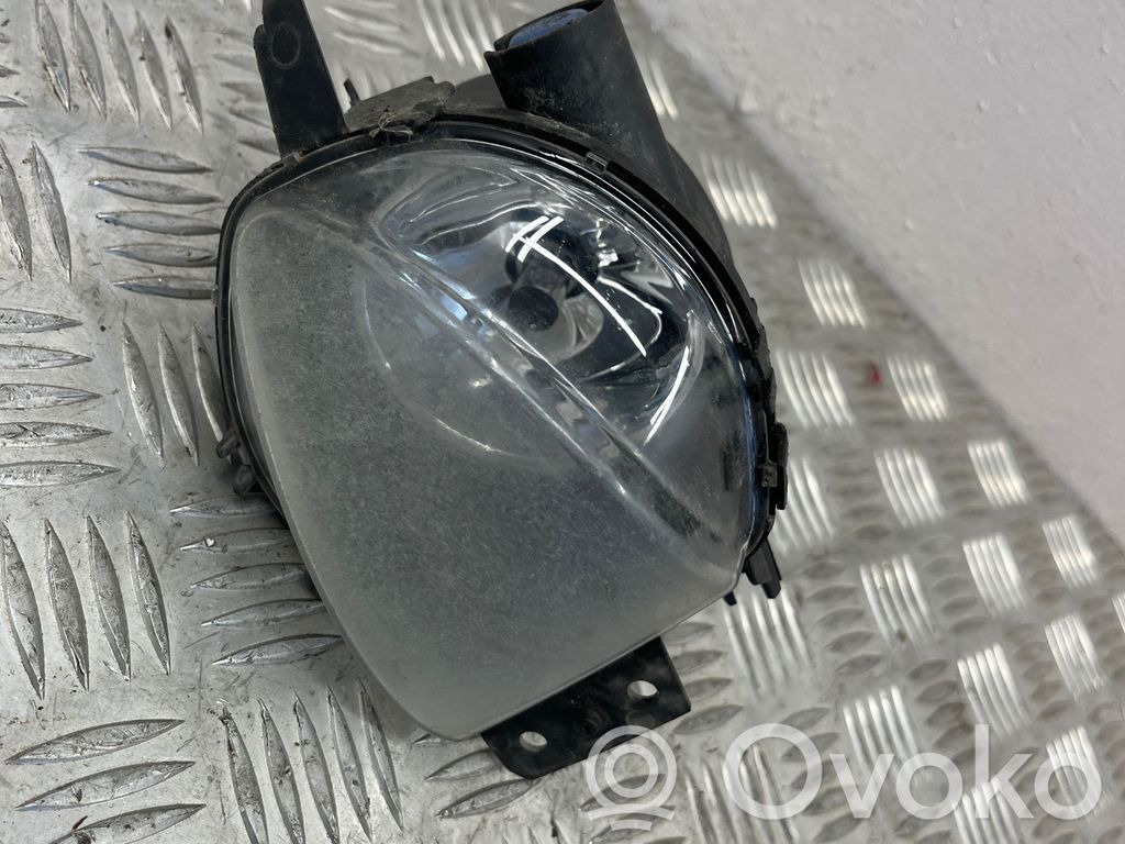 BMW 3 E90 E91 Miglas lukturis priekšā 