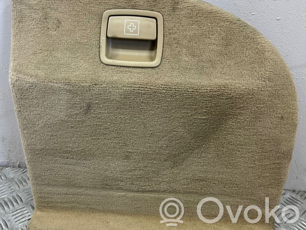 BMW 5 E60 E61 Šoninis apdailos skydas 